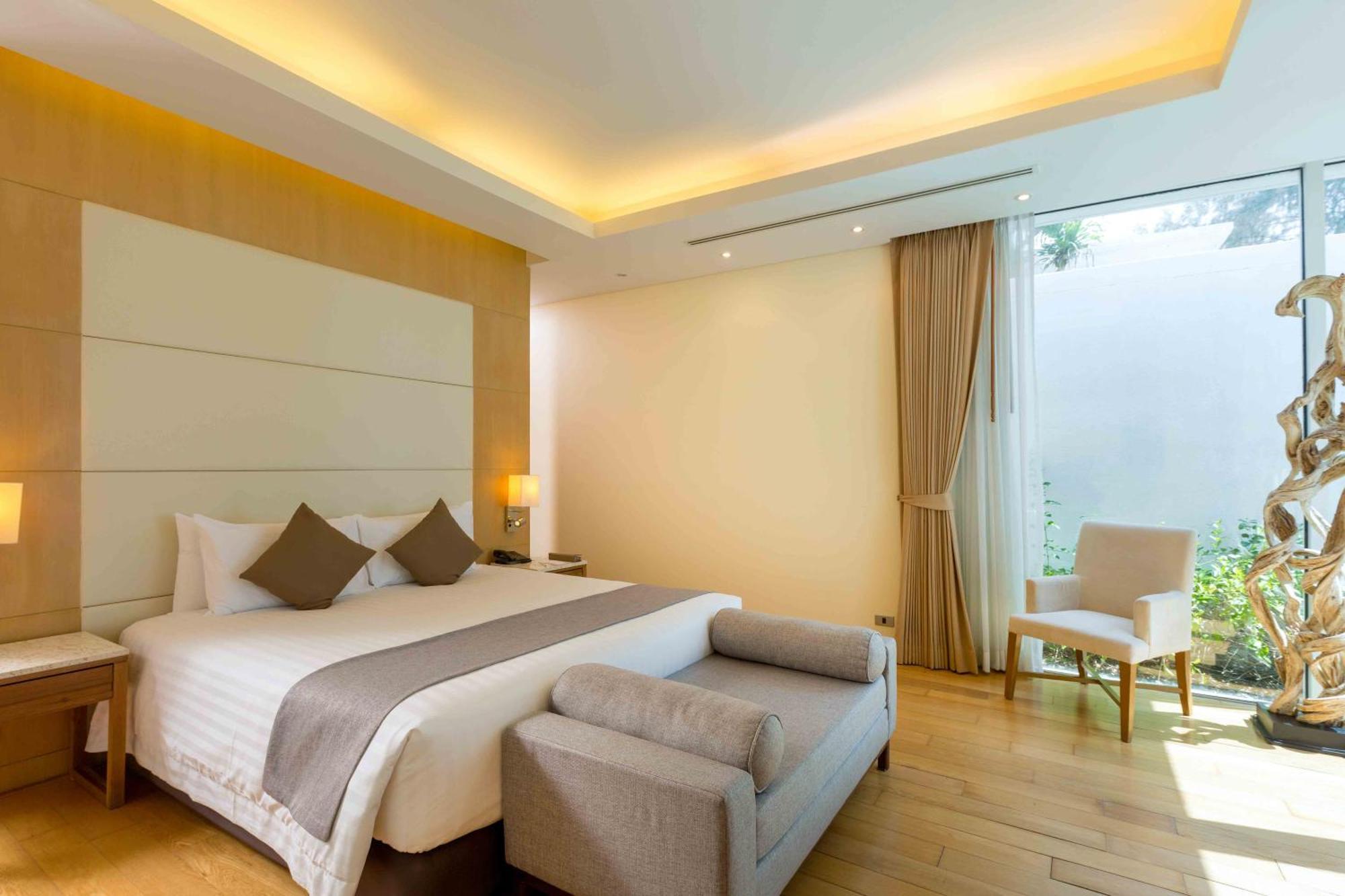 Splash Beach Resort, Maikhao Phuket - Sha Extra Plus Maikhau-part Kültér fotó Deluxe Room